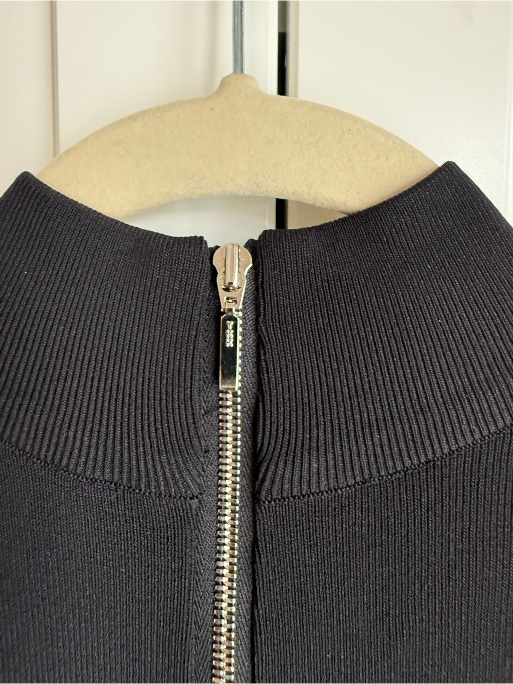 Jonathan Simkhai Black Lace Cutout Zip-Front Peplum Knit Top - Size L - Picture 5 of 9